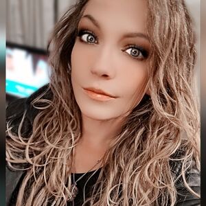 Meet your Posher, Stacey